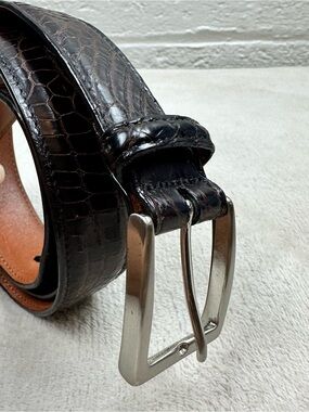 Crookhorn Genuine Alligator Leather Belt Brown Solid Brass Buckle USA